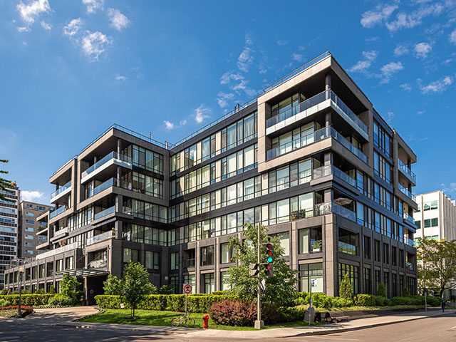 Westmount | 215 Redfern