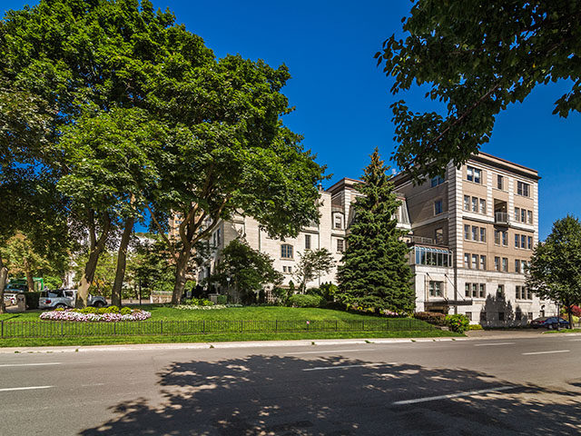 Golden Square Mile | Maison Reford